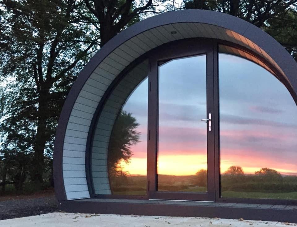 Further Space At Thornfield Luxury Glamping Pods, The Dark Hedges, Ballycastle Ballymoney Exterior foto